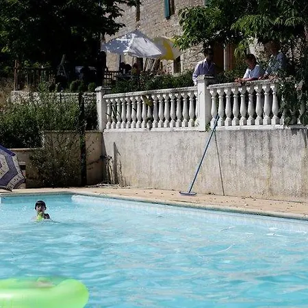 Les Gites De Franck Fayssac Habitación foto