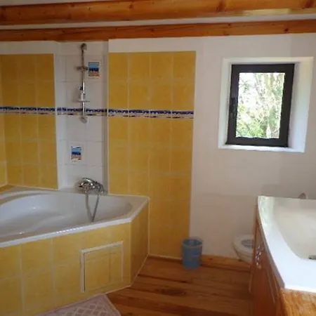 Les Gites De Franck Fayssac Habitación foto