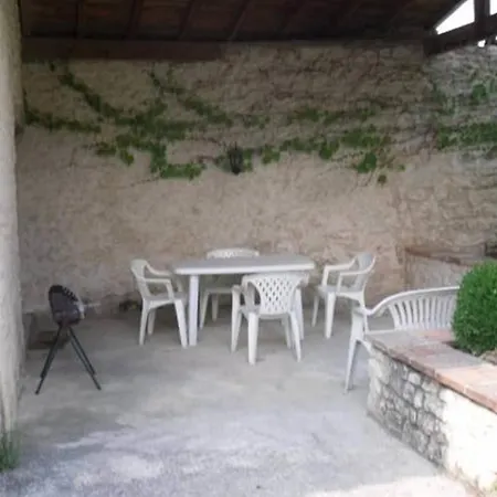 Les Gites De Franck Fayssac Habitación foto