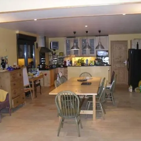 Les Gites De Franck Fayssac Habitación foto