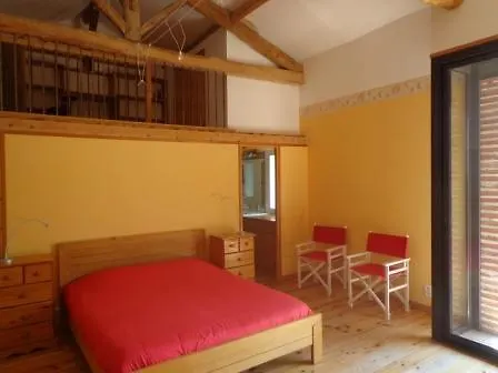 Les Gites De Franck Fayssac Habitación foto